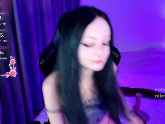 Preview of miascarlet