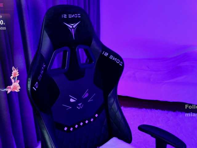 Preview of miascarlet