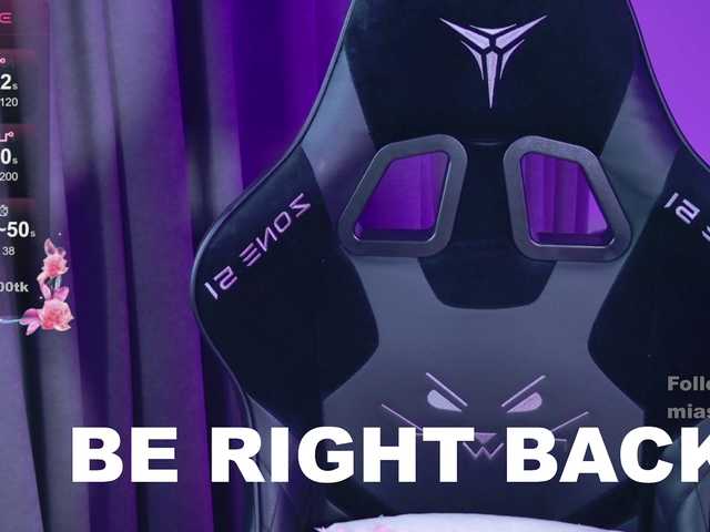 MiaScarlet's BongaCams show and profile