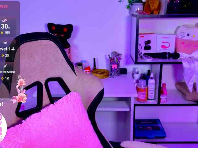 MiaScarlet MiaScarlet