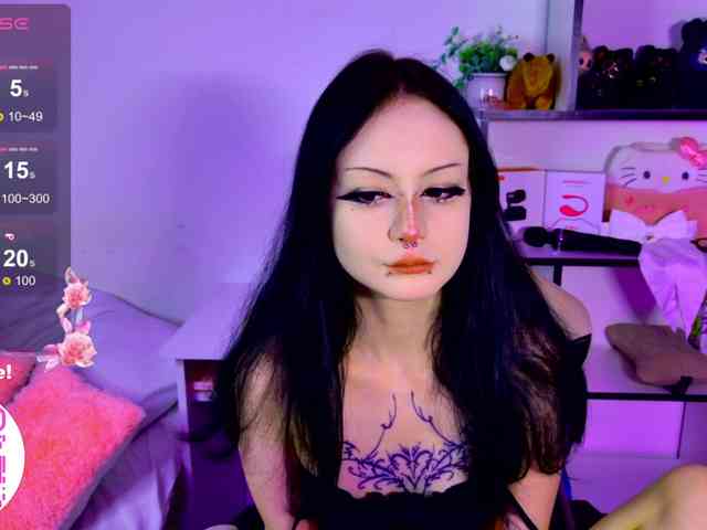 MiaScarlet MiaScarlet