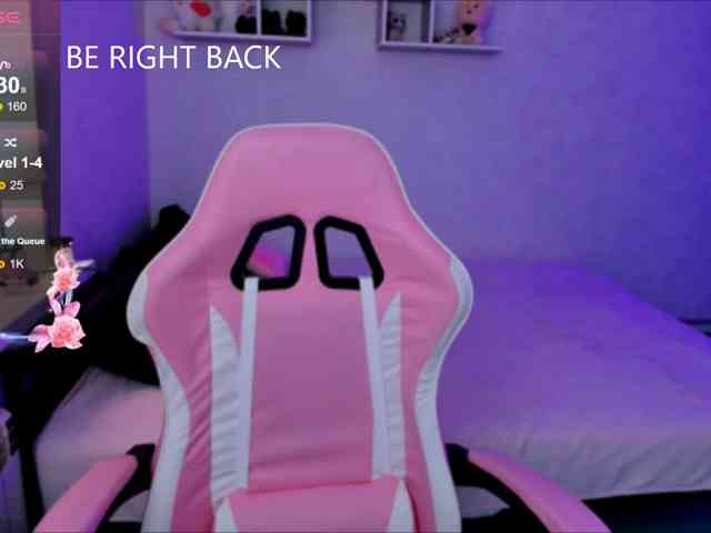 MiaScarlet webcam