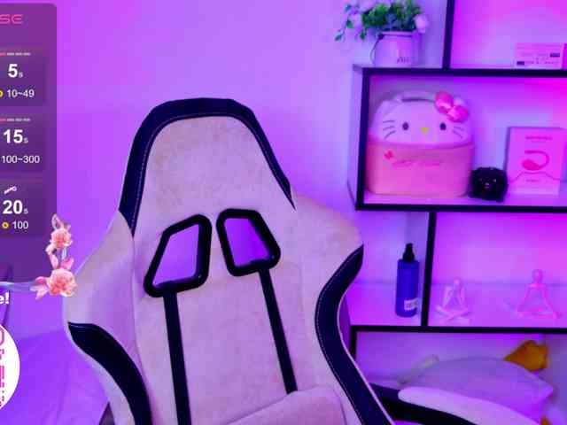 MiaScarlet MiaScarlet