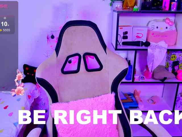 MiaScarlet MiaScarlet