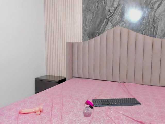  Nelly-Moon chat room