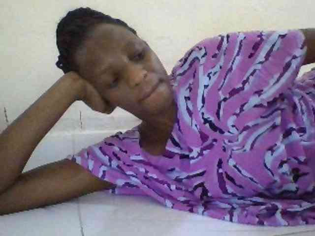 Legitimatehoe25 webcam