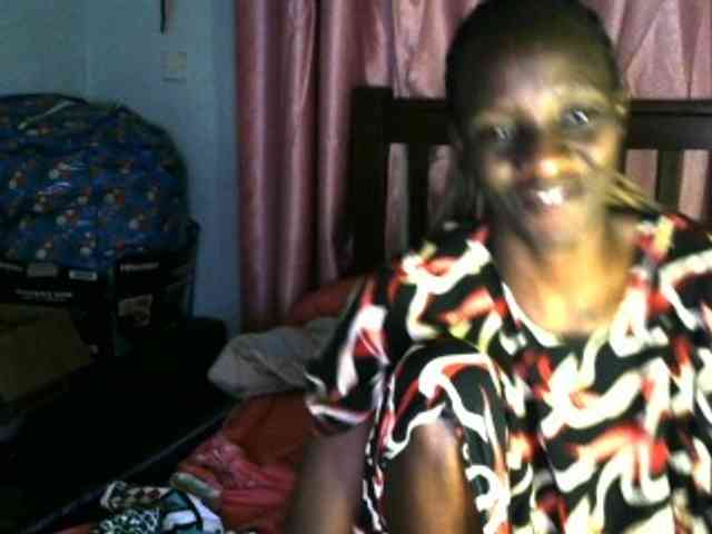 Legitimatehoe25 webcam