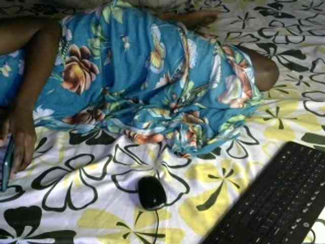 Legitimatehoe25 webcam