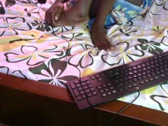 Legitimatehoe25 webcam