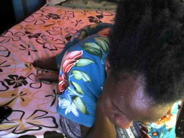 Legitimatehoe25 webcam