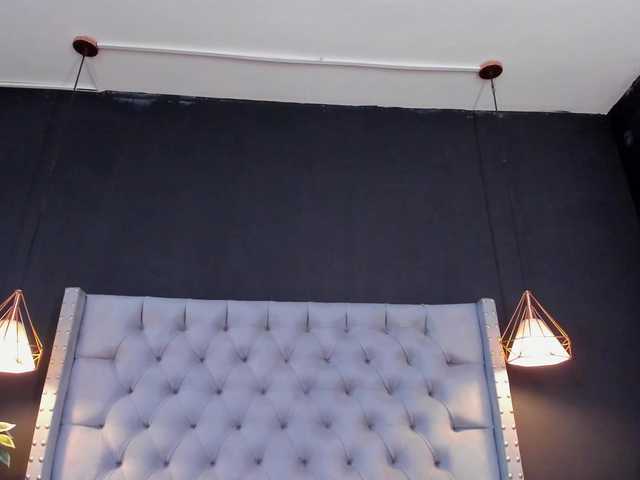  Alexa-Mora chat room