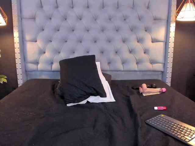 AlexaMora webcam