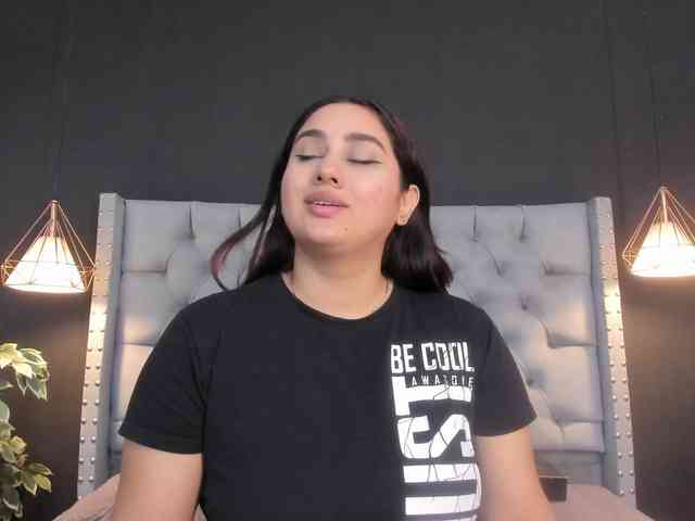 AlexaMora webcam