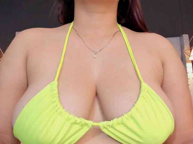 AlexaMora webcam