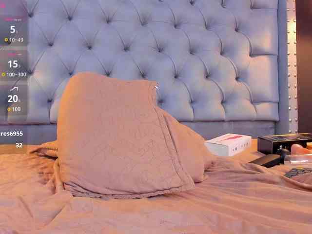 AlexaMora webcam