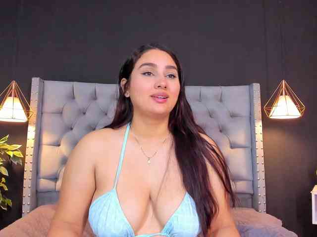 AlexaMora webcam