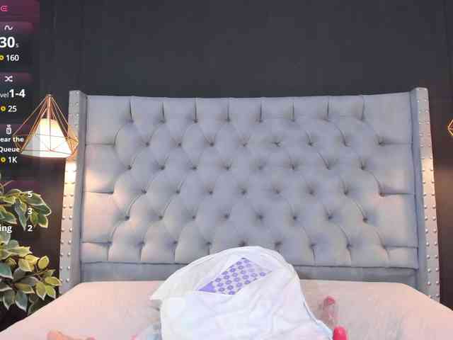 AlexaMora webcam