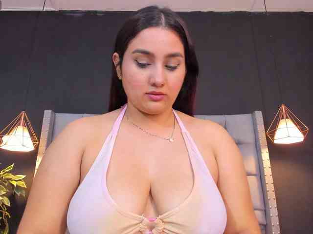 AlexaMora webcam