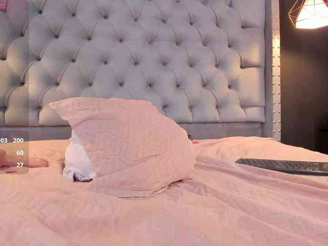 AlexaMora webcam