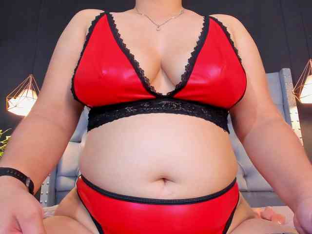 AlexaMora webcam