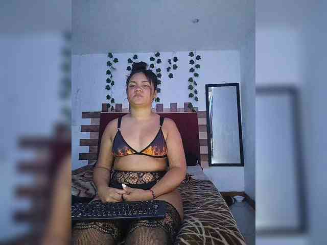 GODDESSINANNA1 webcam
