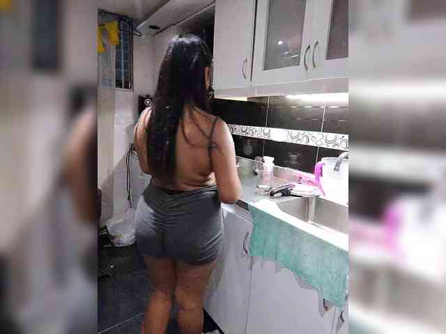 GODDESSINANNA1 webcam