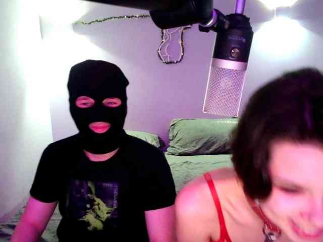 BlackDOS-XAOC webcam