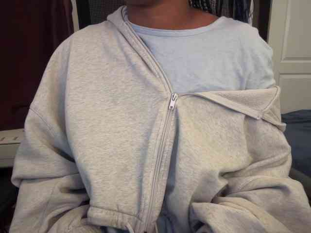 Mocha-Queen690 webcam