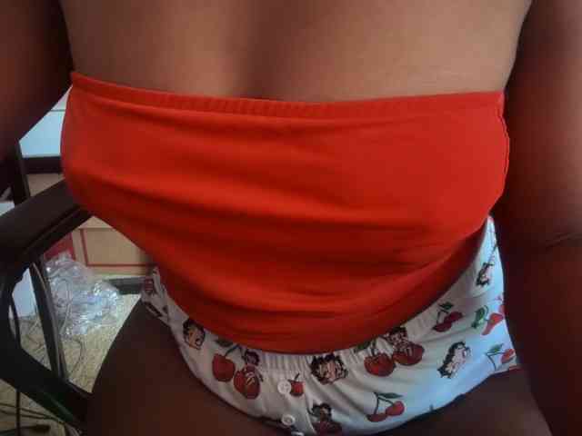 Mocha-Queen690 webcam