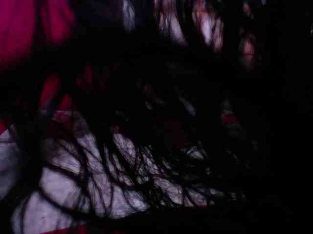 curvy-cumeater webcam