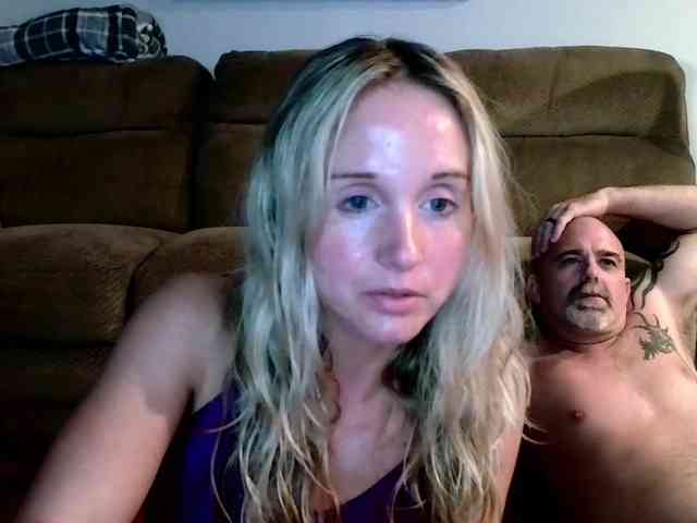 Kendra-Tom webcam