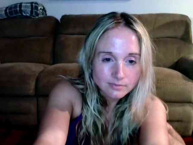 Kendra-Tom Live Webcam on BongaCams