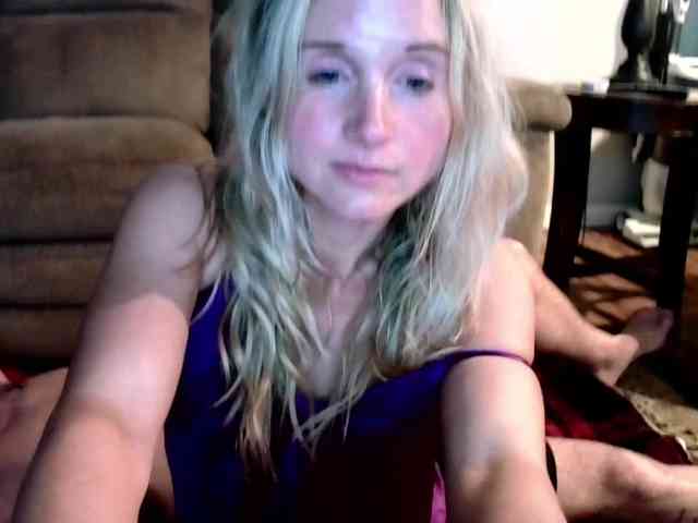 Kendra-Tom webcam
