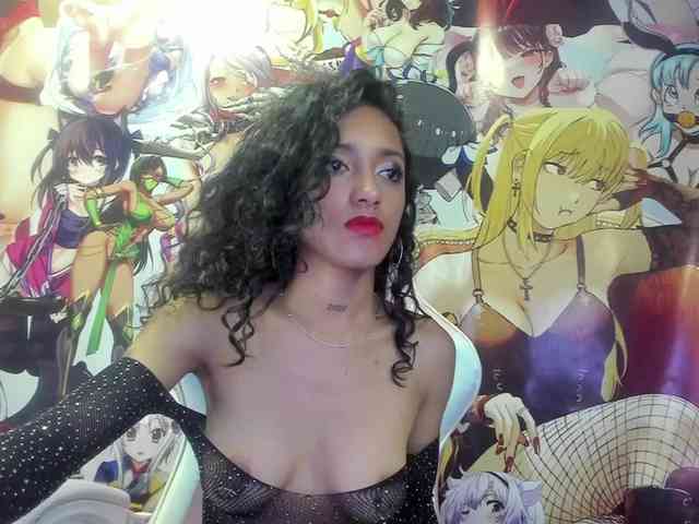 kyliemoan webcam