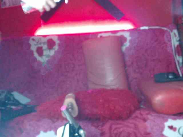 kyliemoan webcam