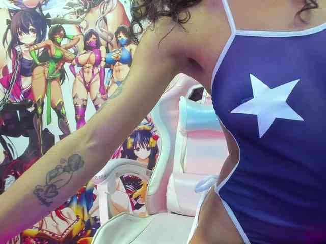 kyliemoan webcam