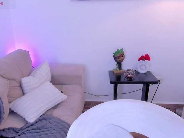 agathabrown's BongaCams show and profile