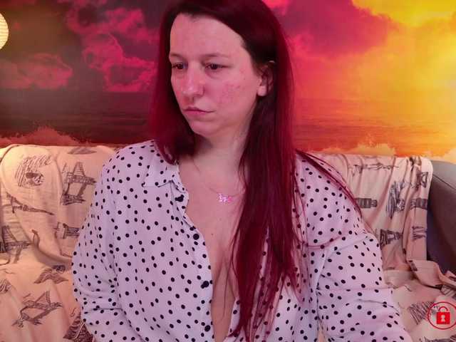 boobyiana's BongaCams show and profile