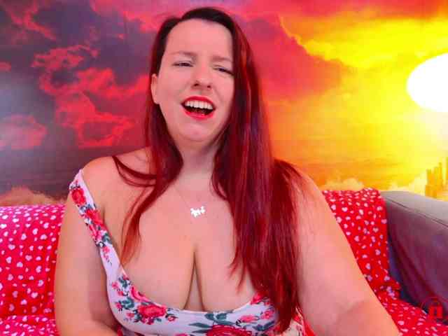 BoobyIANA webcam