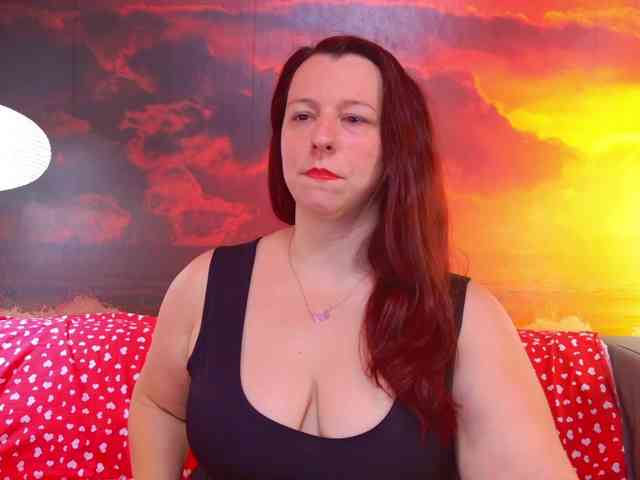 BoobyIANA webcam