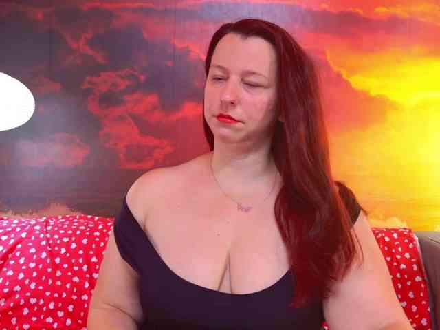 BoobyIANA webcam