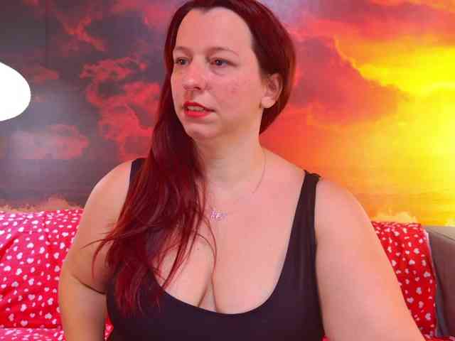 BoobyIANA webcam