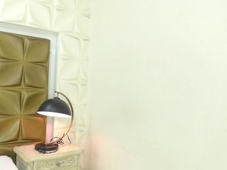 AlanaBale Porn Show