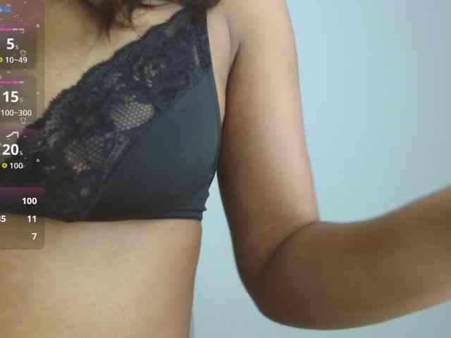 AlanaBale webcam