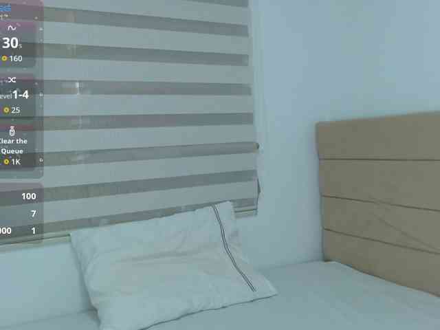 AlanaBale webcam