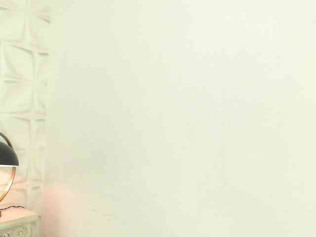 AlanaBale webcam