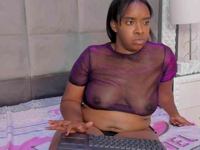 AmberCooper webcam