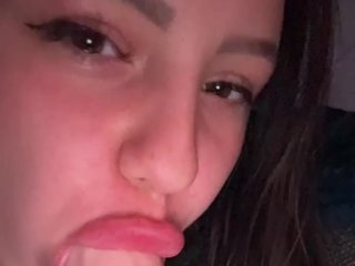 Violleta-mmm Porn Show