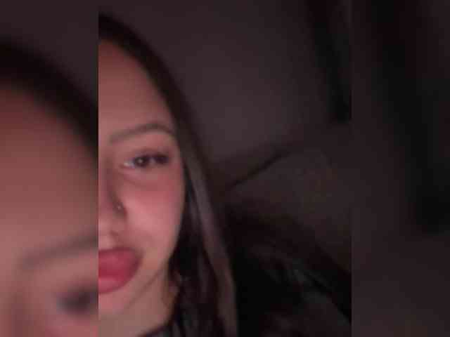 Violleta-mmm webcam