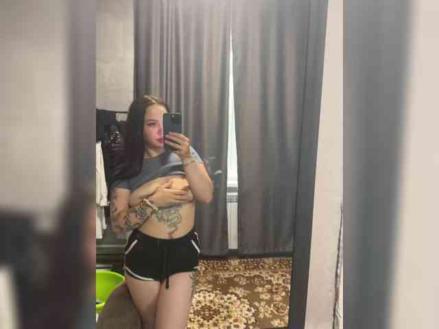 Violleta-mmm webcam